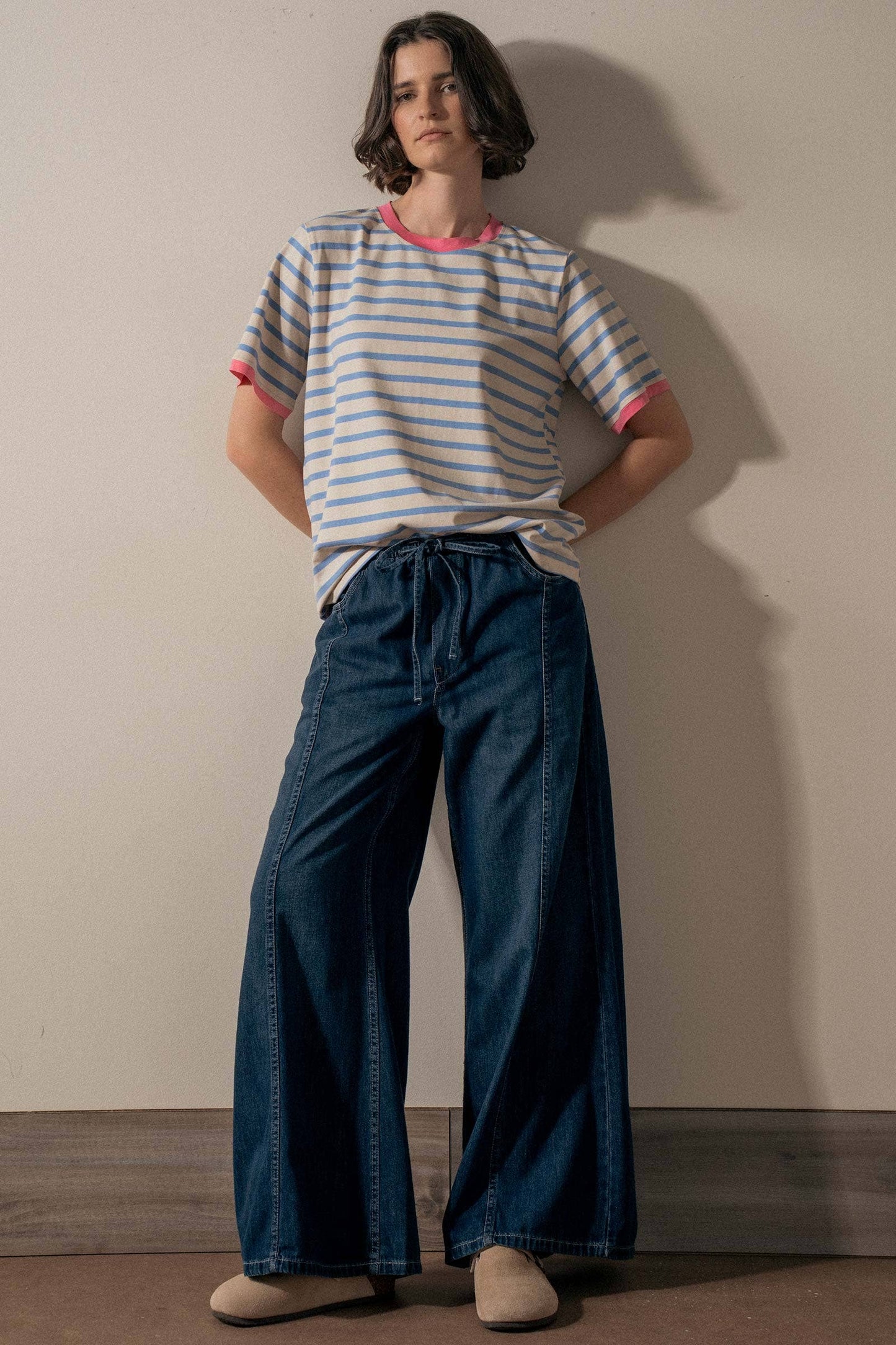 Pleated Wide-Leg Button Closure Pants