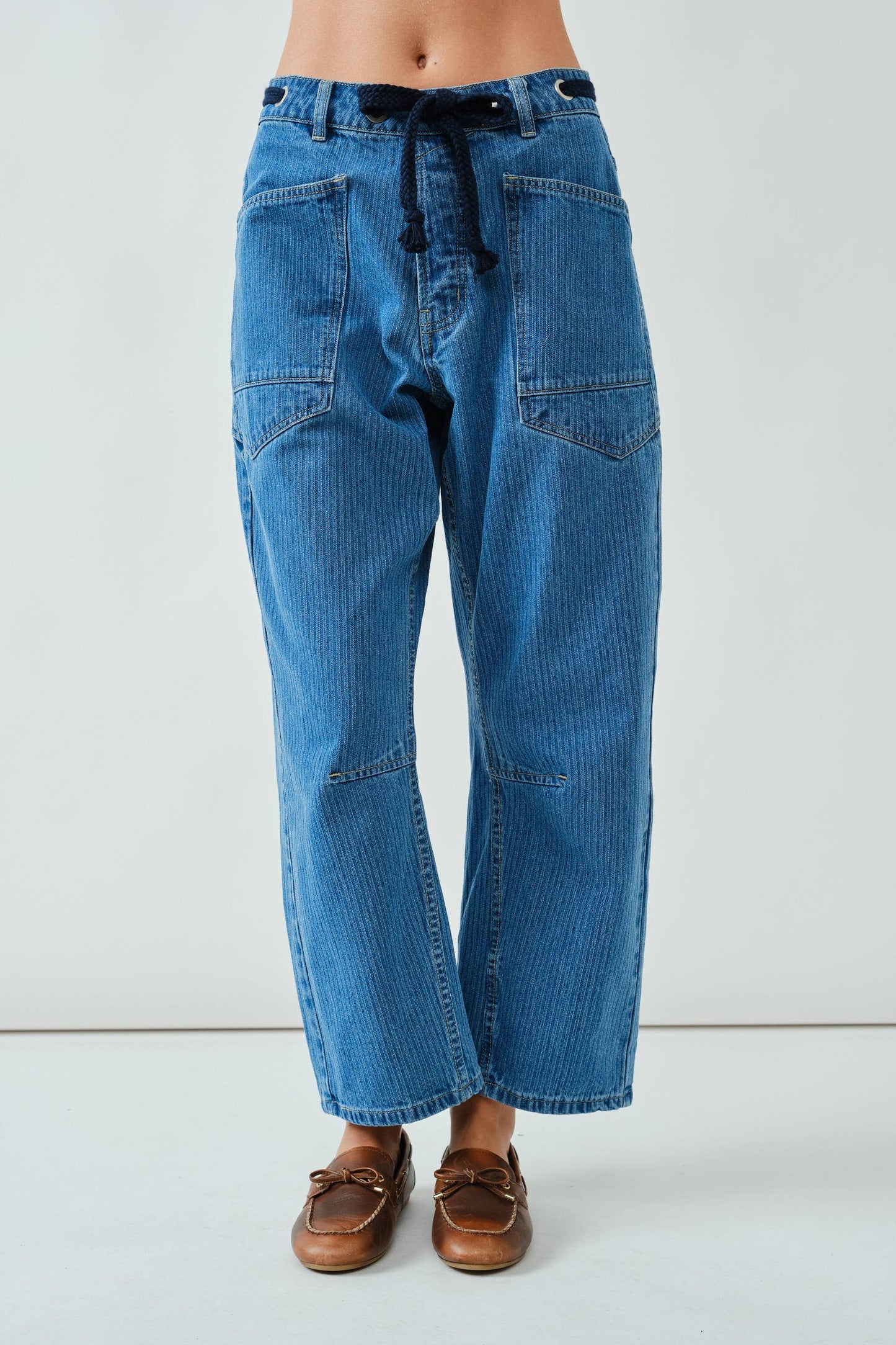 BARREL DENIM PANTS WITH EYELET WAIST