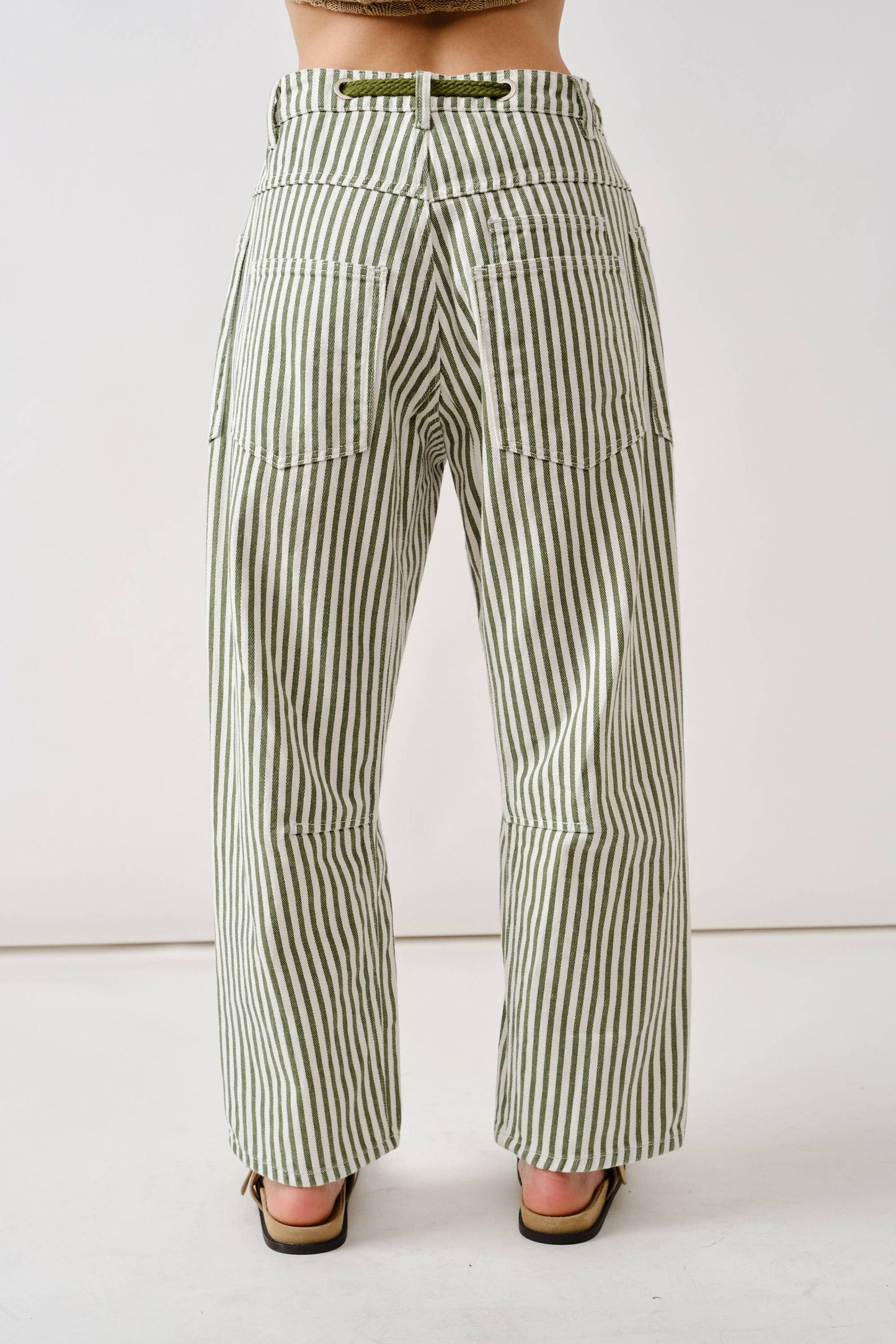 BARREL DENIM PANTS WITH EYELET WAIST