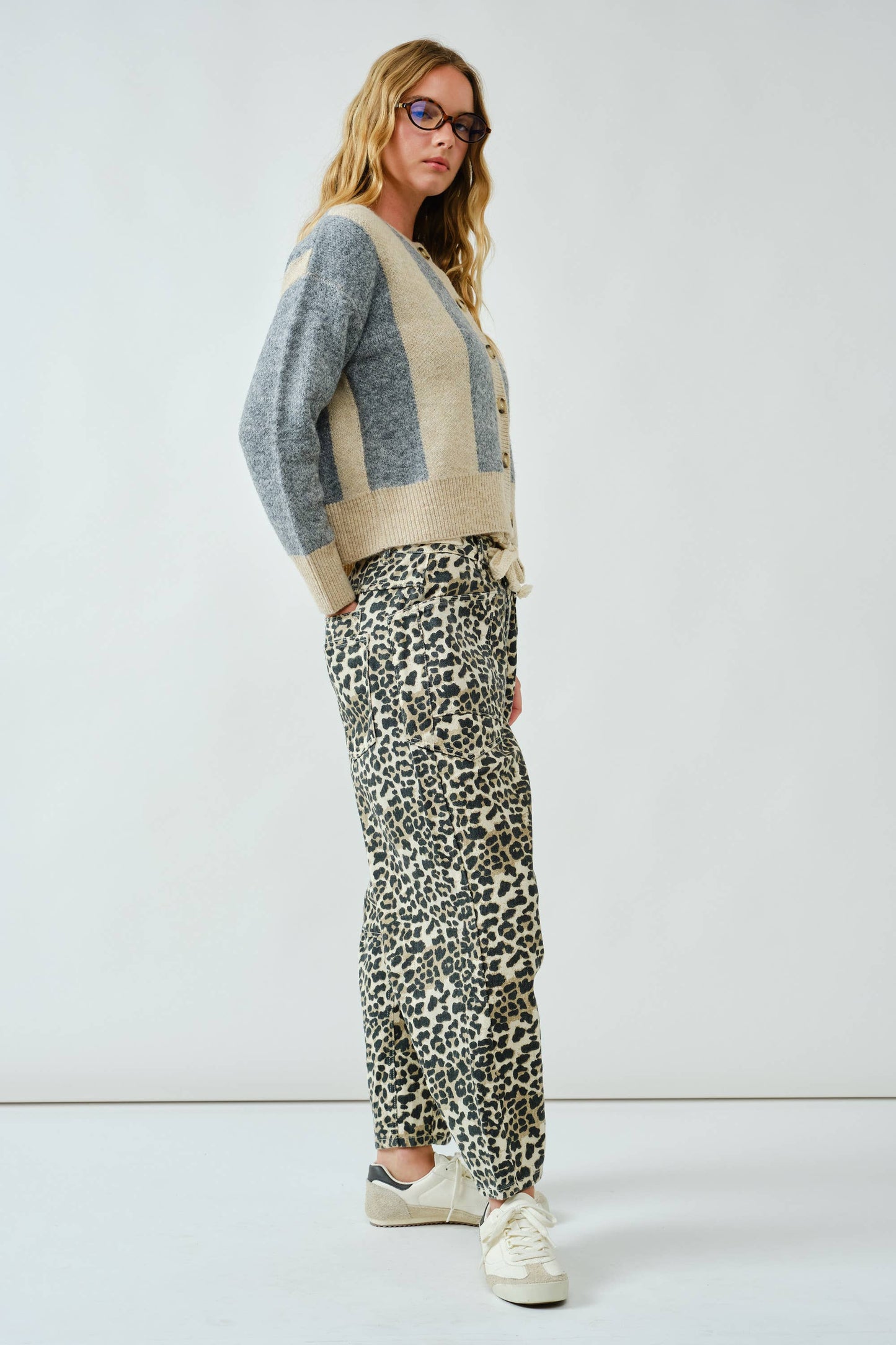 BARREL DENIM PANTS WITH EYELET WAIST