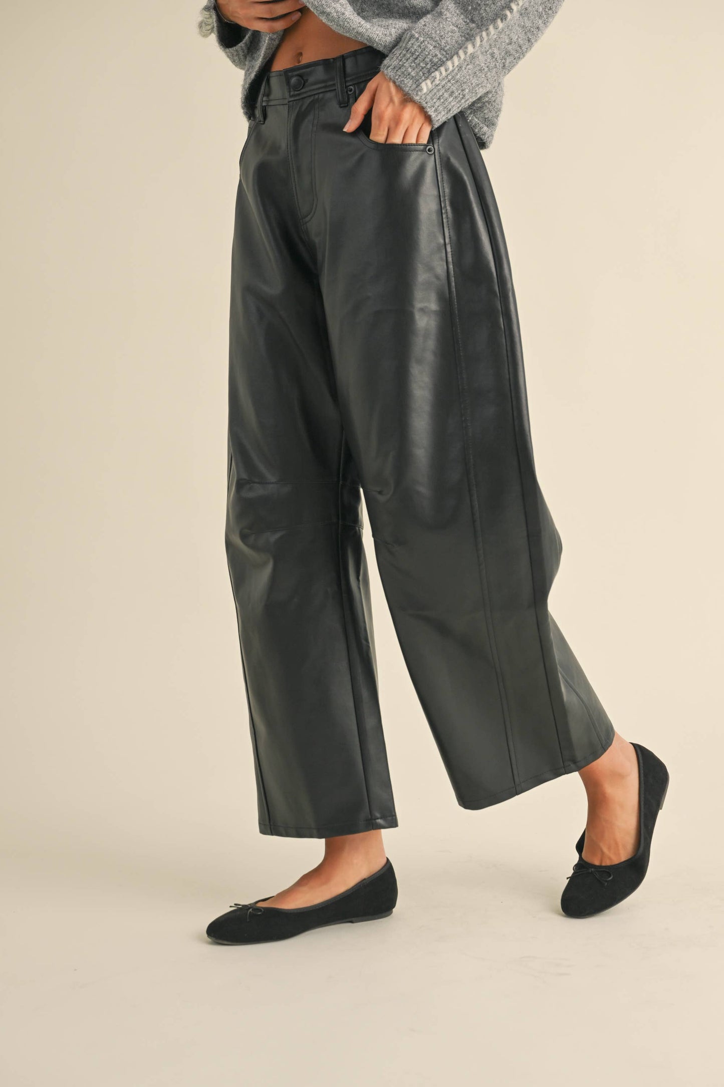 VEGAN LEATHER BARREL PANTS