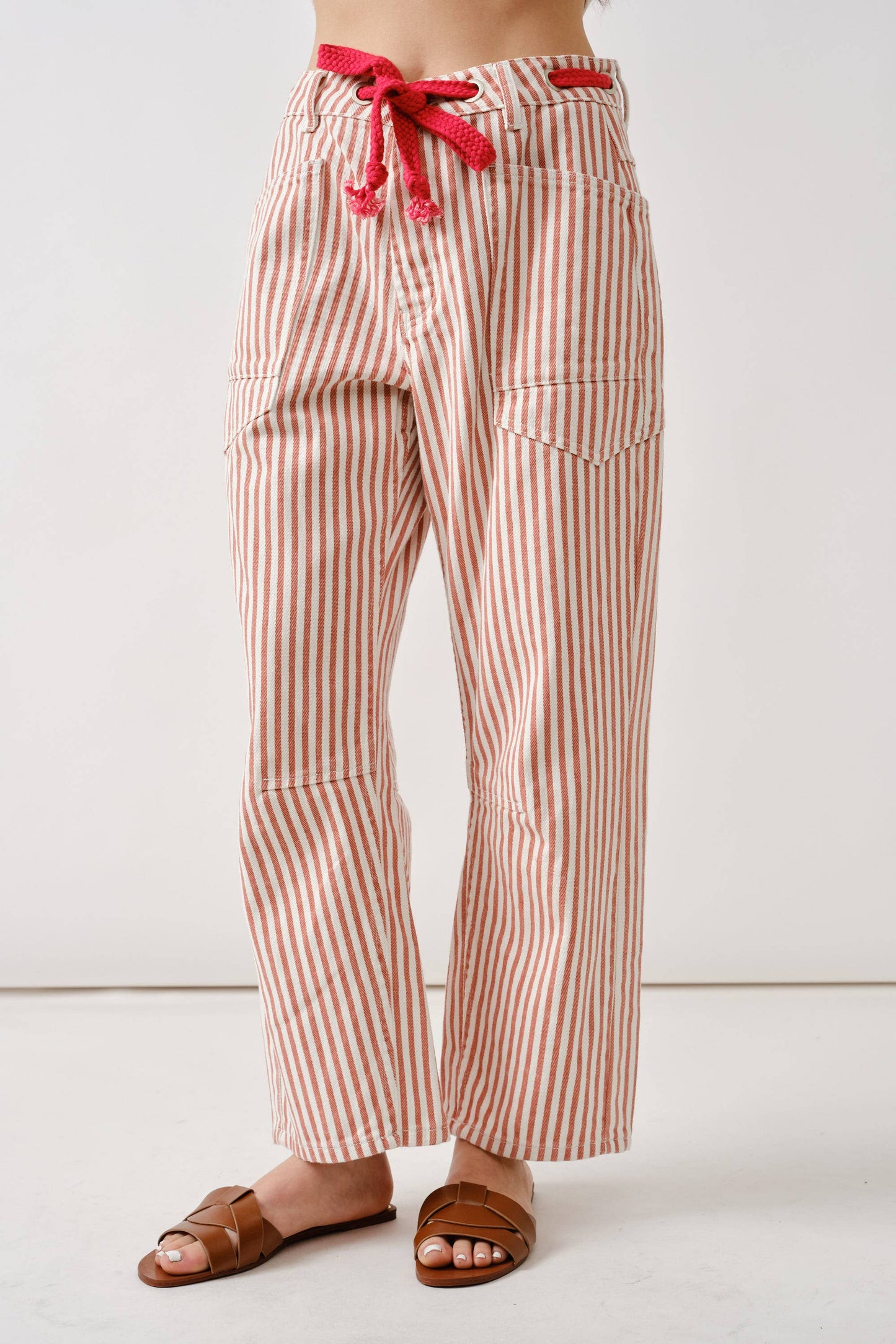 BARREL DENIM PANTS WITH EYELET WAIST