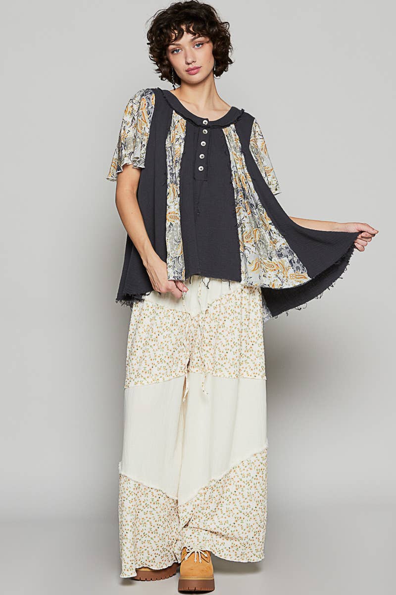 Round neck ruffle short sleeve printed woven top