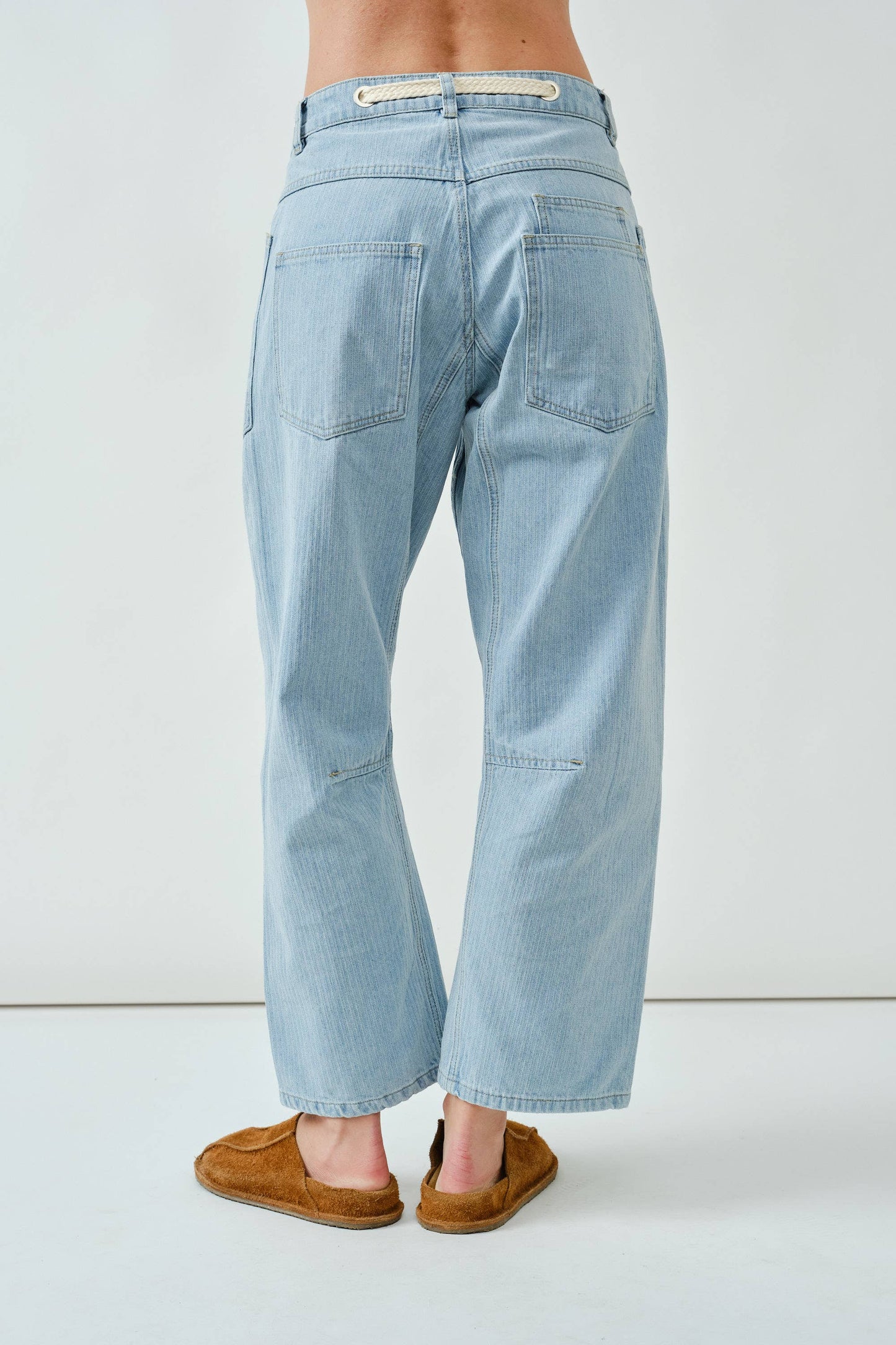 BARREL DENIM PANTS WITH EYELET WAIST