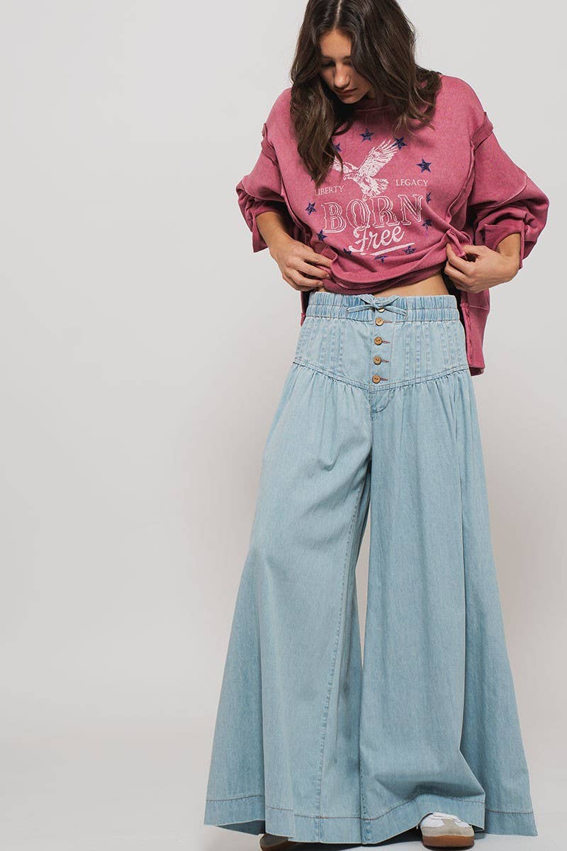 Pleated Wide-Leg Button Closure Pants