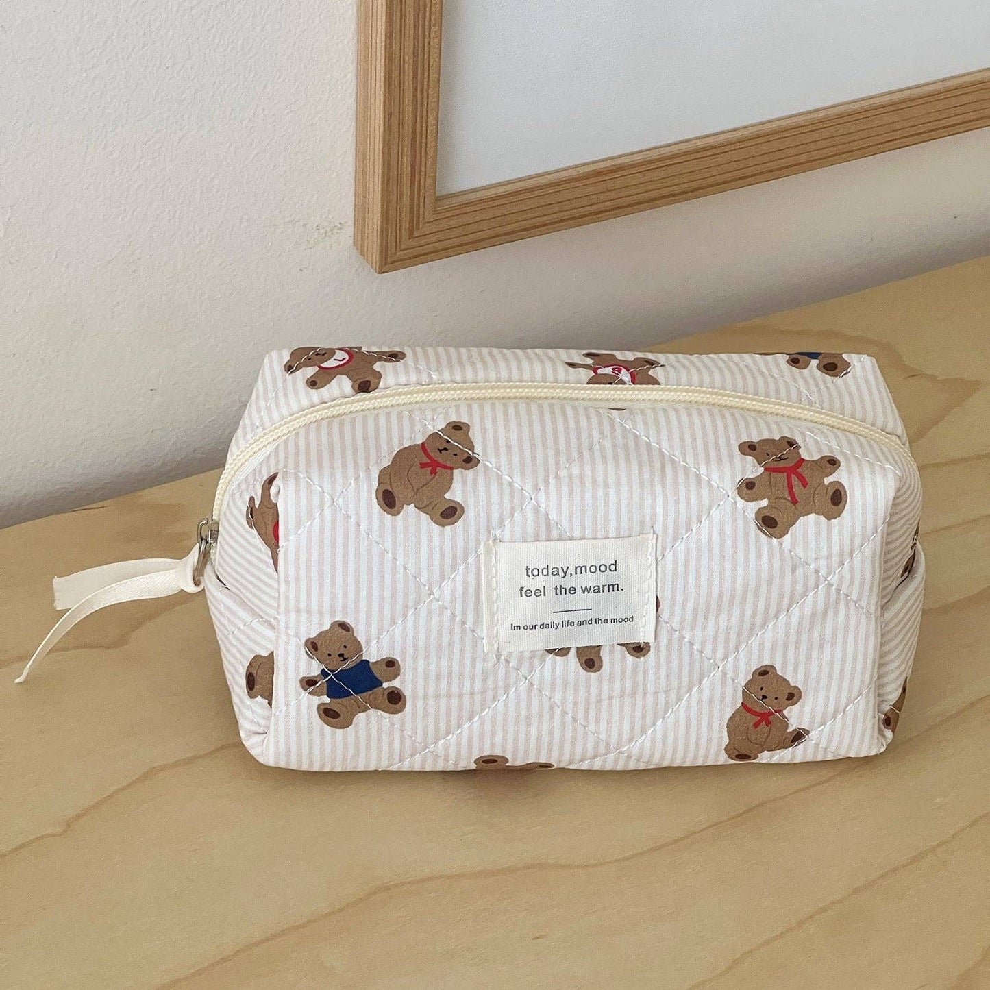Cute Bear Print Striped Make Up Bag DP25A555