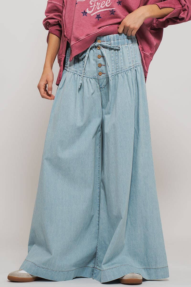 Pleated Wide-Leg Button Closure Pants
