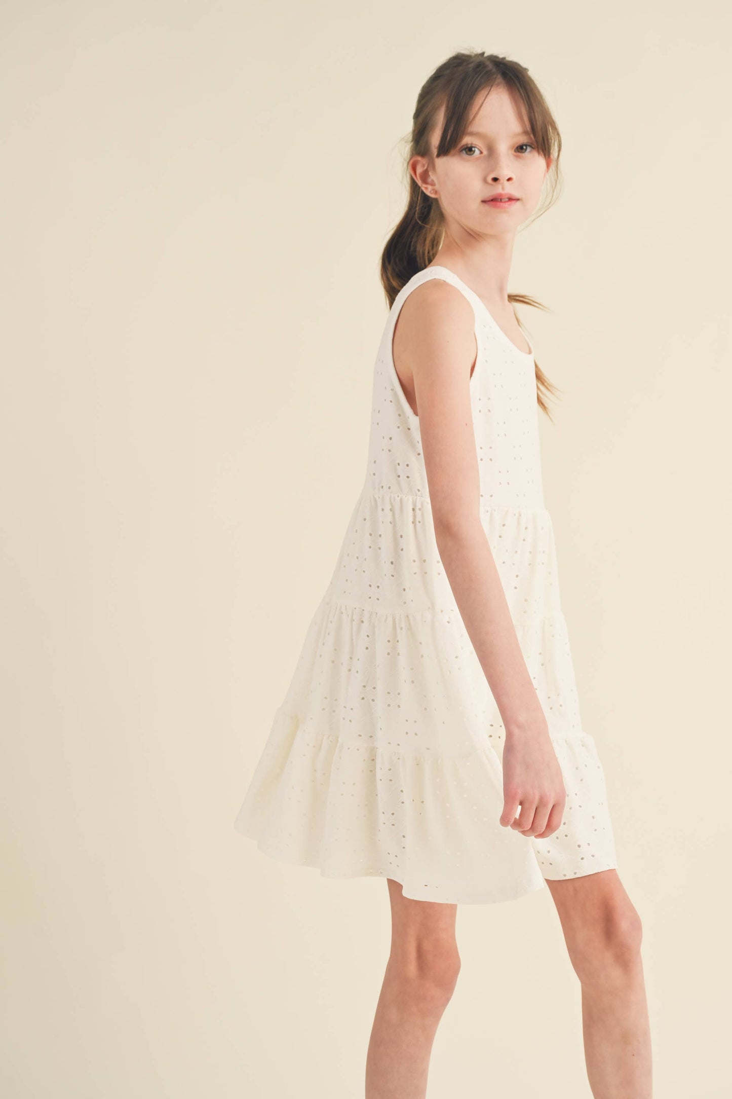TWEEN KIDS GIRLS EYELET SLEEVELESS KNIT DRESS (7-12)