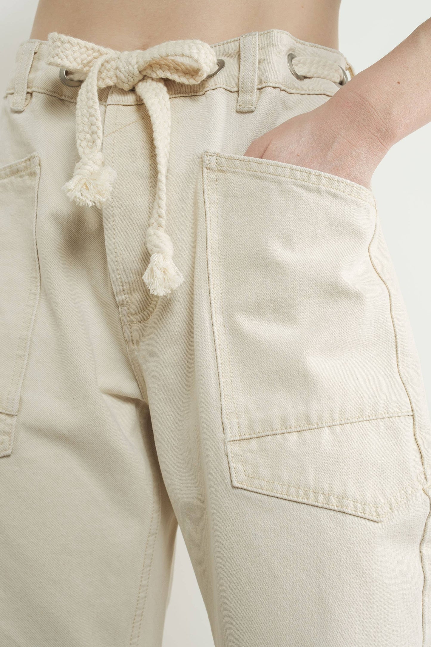 BARREL DENIM PANTS WITH EYELET WAIST