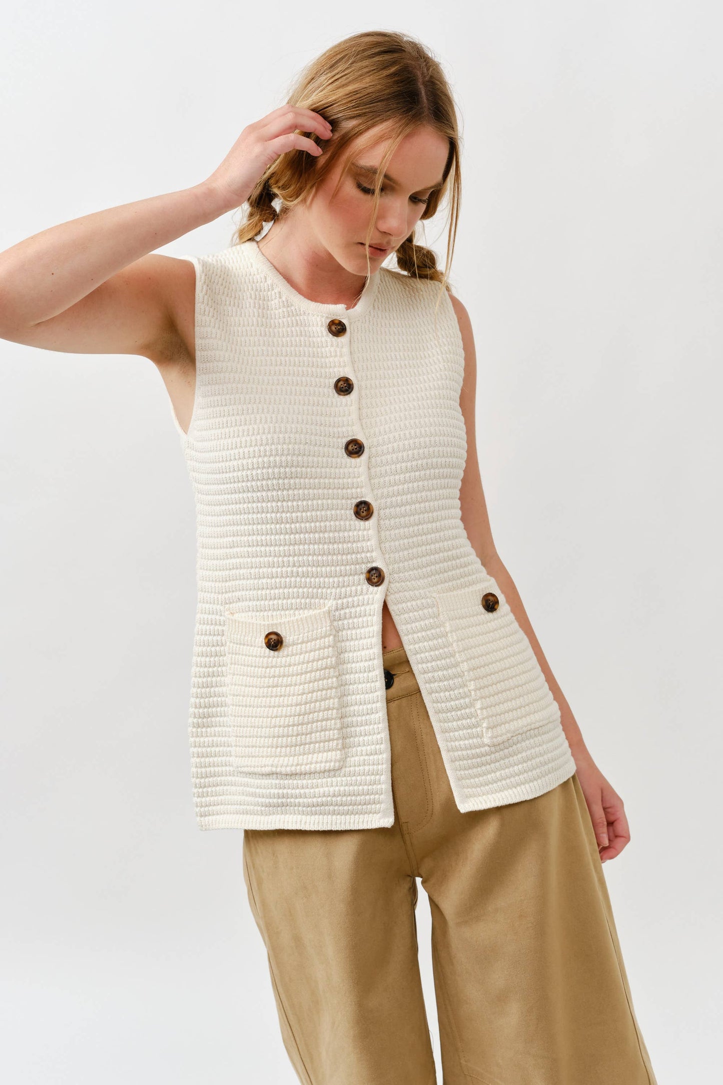 SWEATER BUTTON DOWN VEST