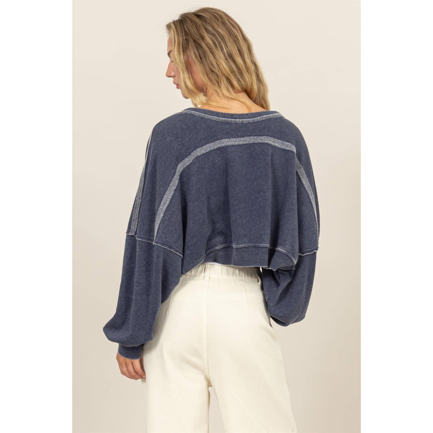 OVERSIZED CONTRAST CROPPED SHRUG