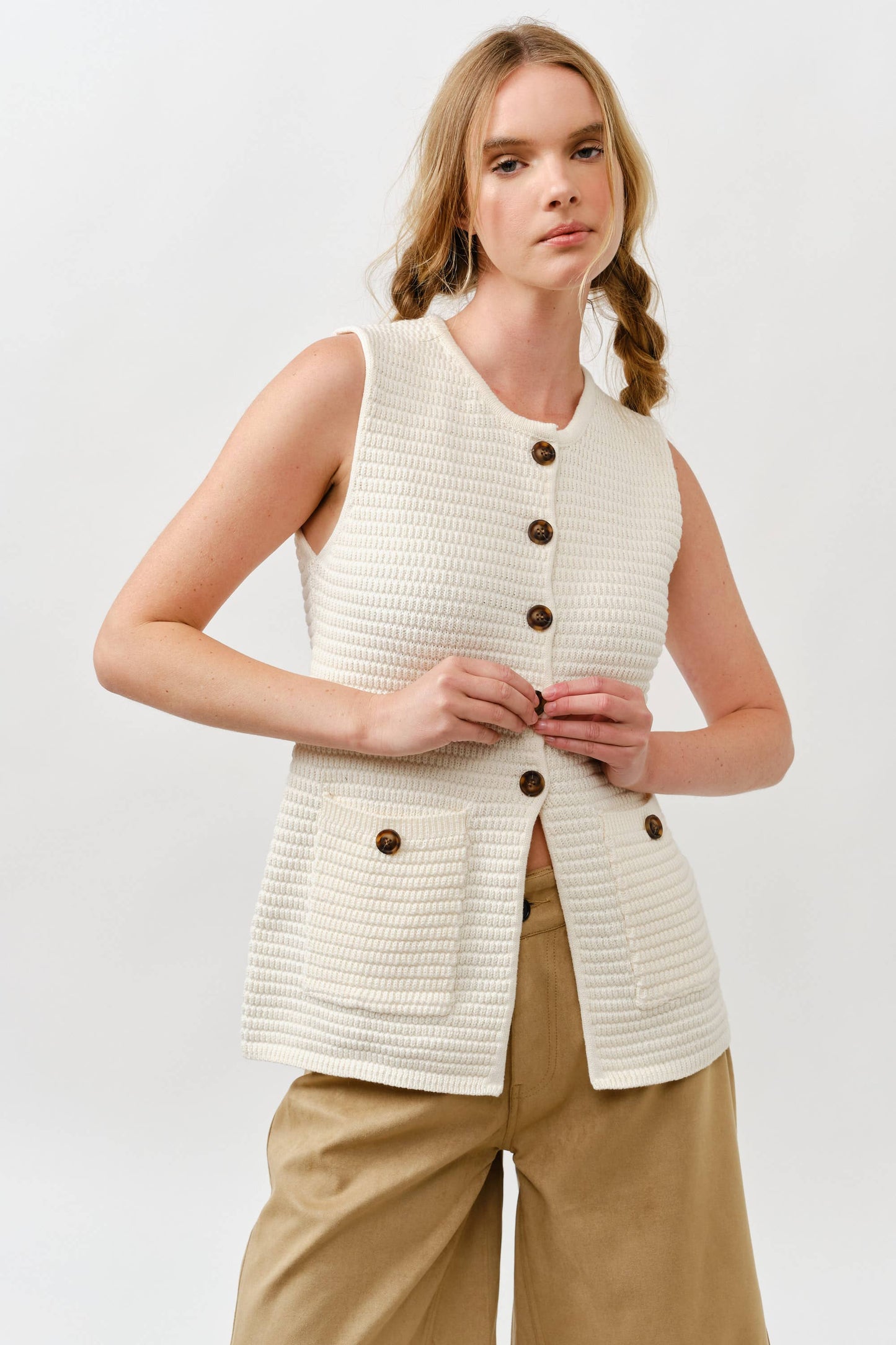 SWEATER BUTTON DOWN VEST