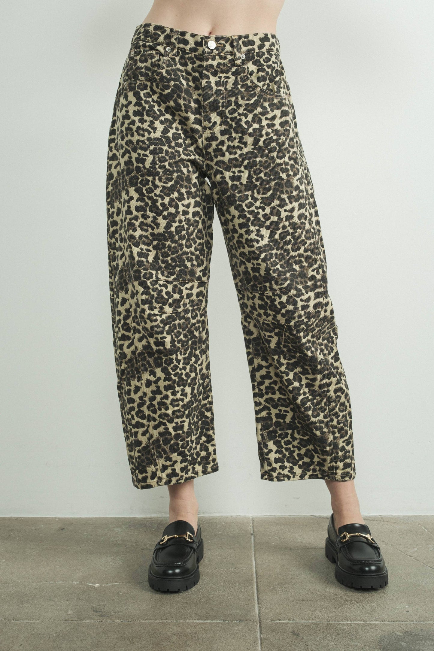 ANIMAL LOUCHY RELAX FIT DENIM ANIMAL PRINT PANTS