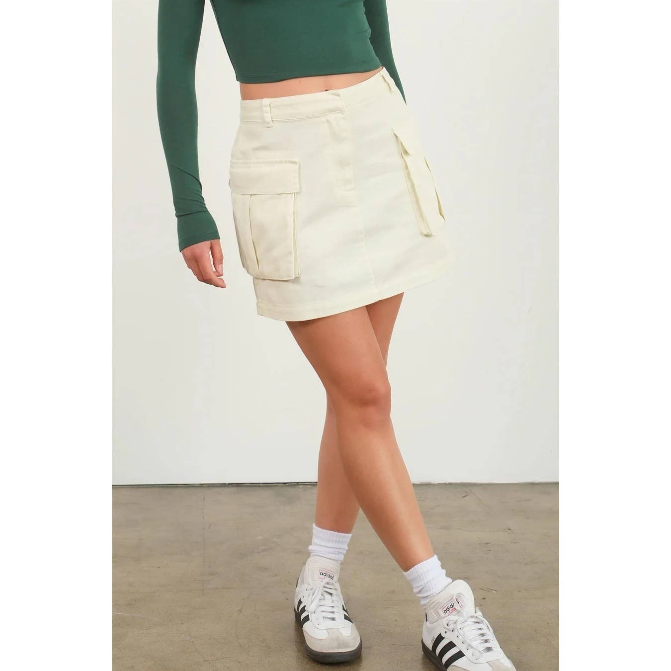 MINERAL WASHED CARGO MINI SKIRT