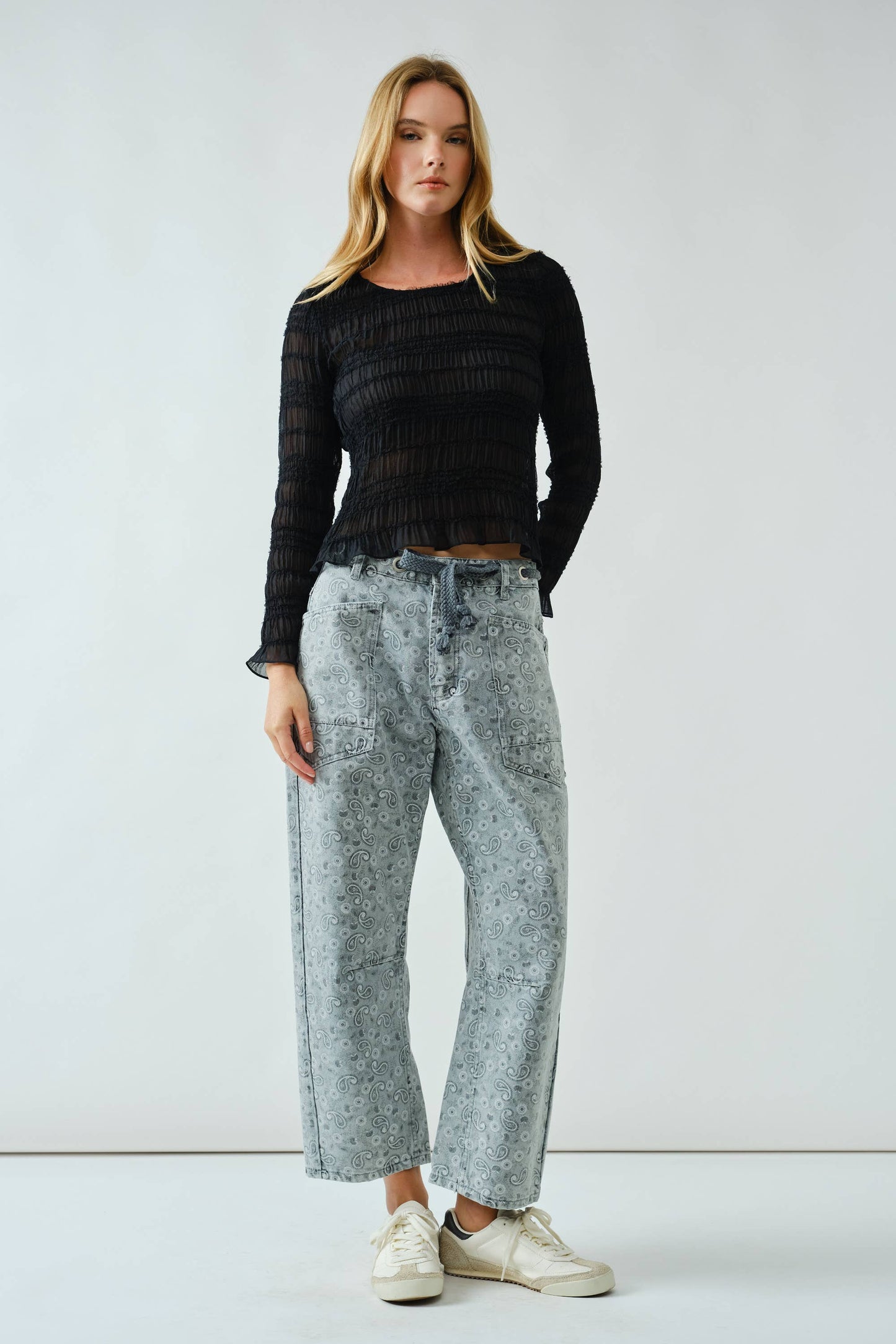 BARREL PAISLEY DENIM PANTS WITH EYELET WAIST