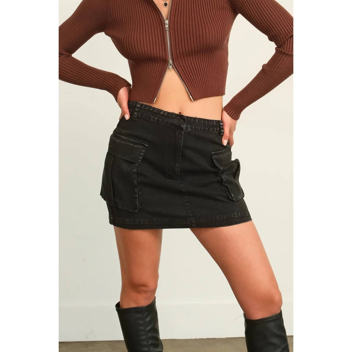 MINERAL WASHED CARGO MINI SKIRT