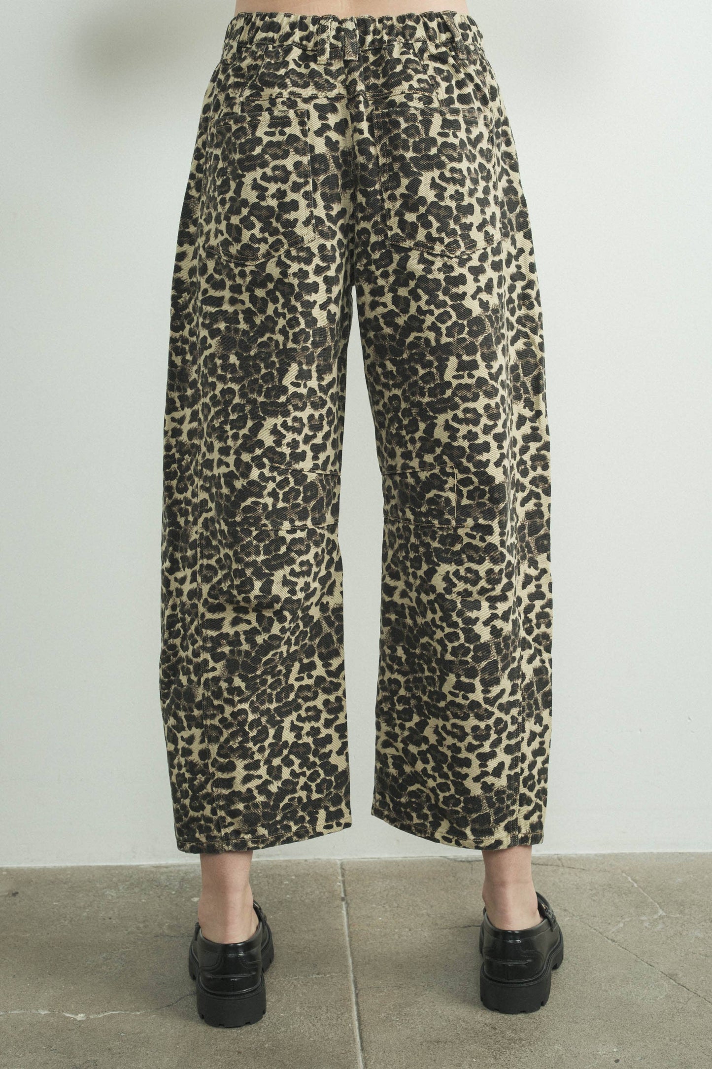 ANIMAL LOUCHY RELAX FIT DENIM ANIMAL PRINT PANTS