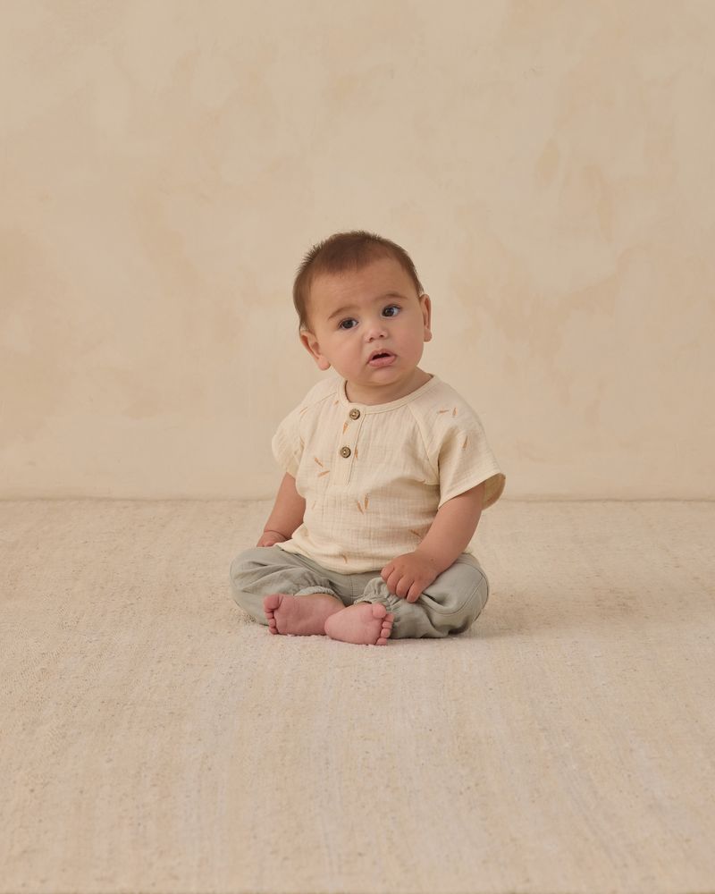 Quincy Mae - Luca Pant