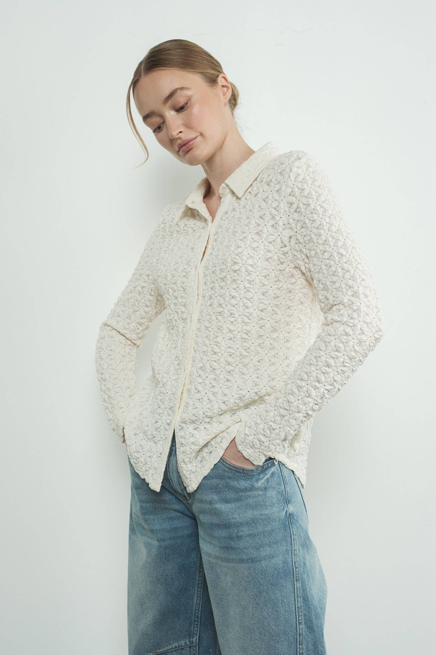 FLORAL LACE BUTTONDOWN SHIRTS