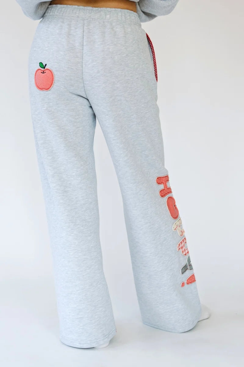 Apple of My Eye Junior Graphic Sweatpants | Happy Camp3r