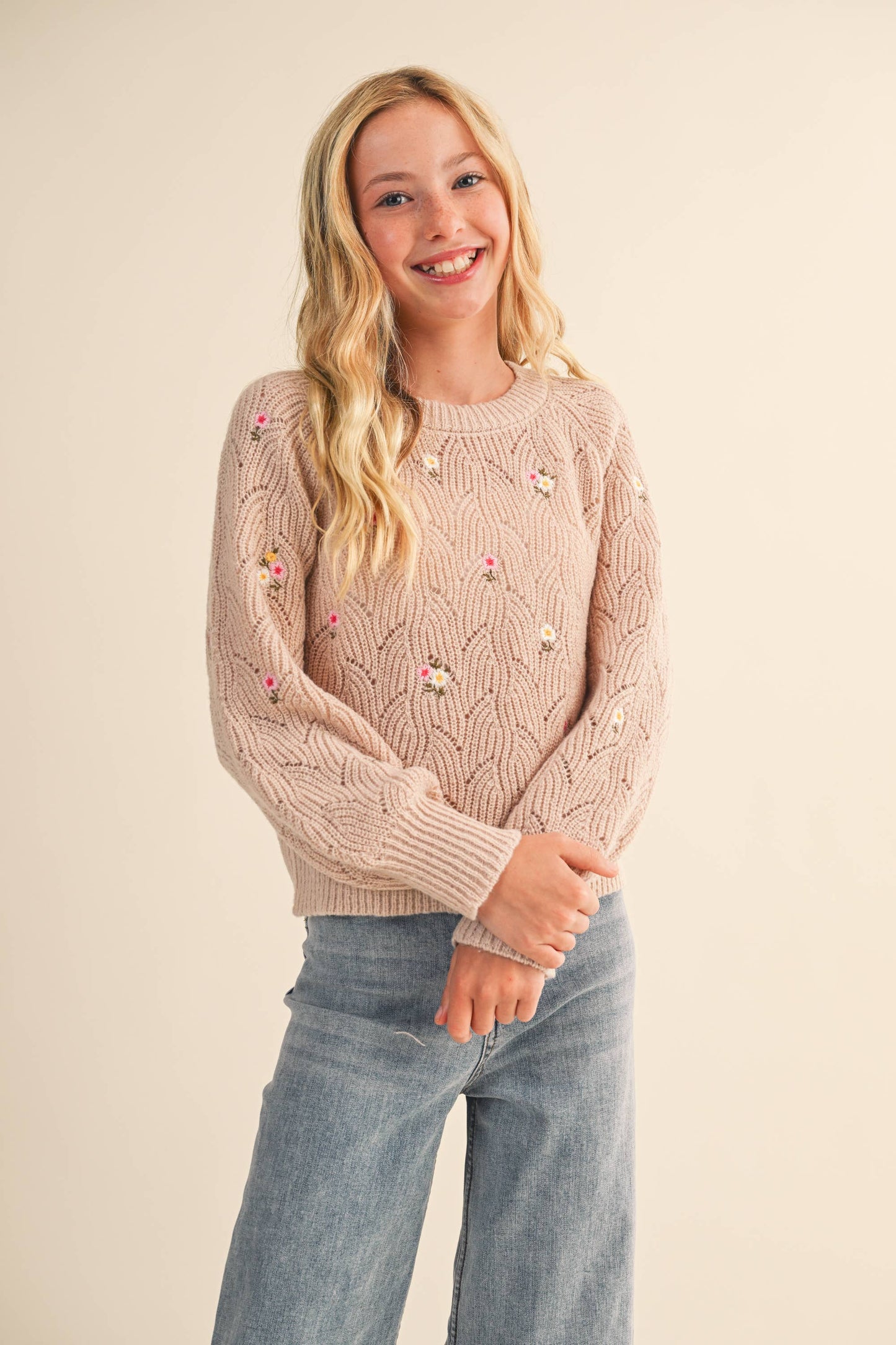 TWEEN KIDS GIRLS RAGLAN SWEATER  (7-14)