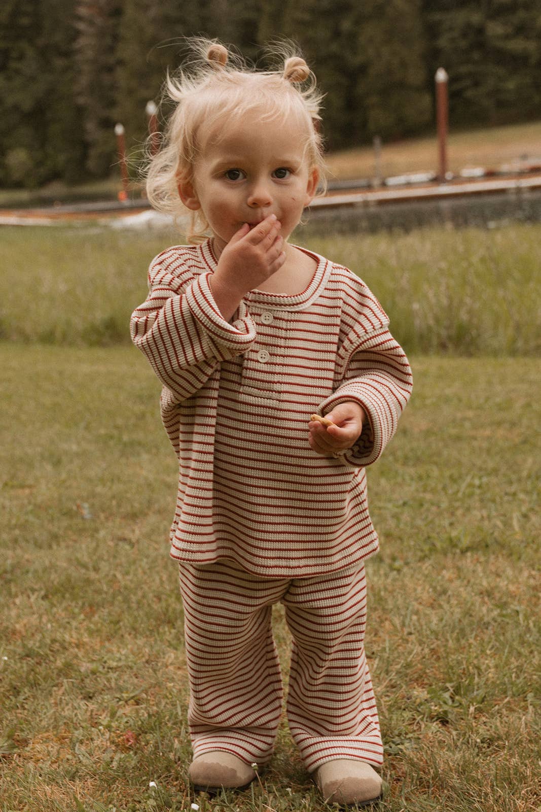 Micky Set in Thin Turtledove Stripe | Winnie & Crew