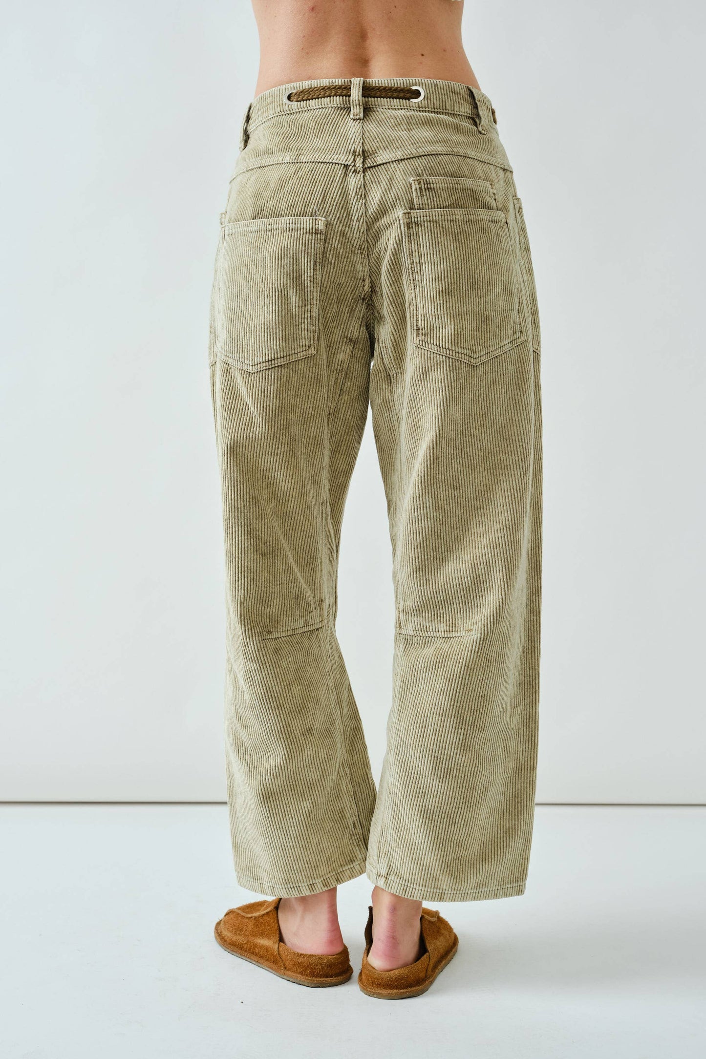 BARREL CORDUROY PANTS WITH EYELET WAIST