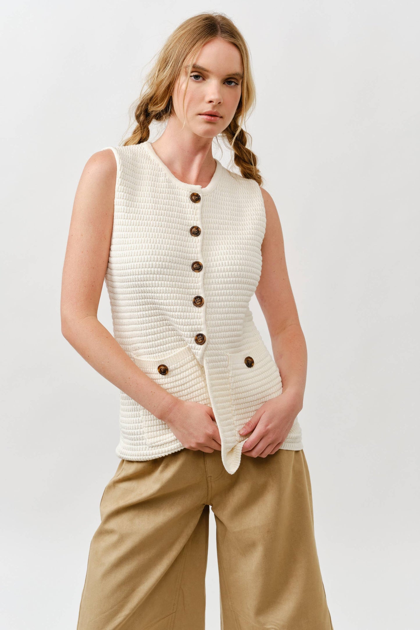 SWEATER BUTTON DOWN VEST