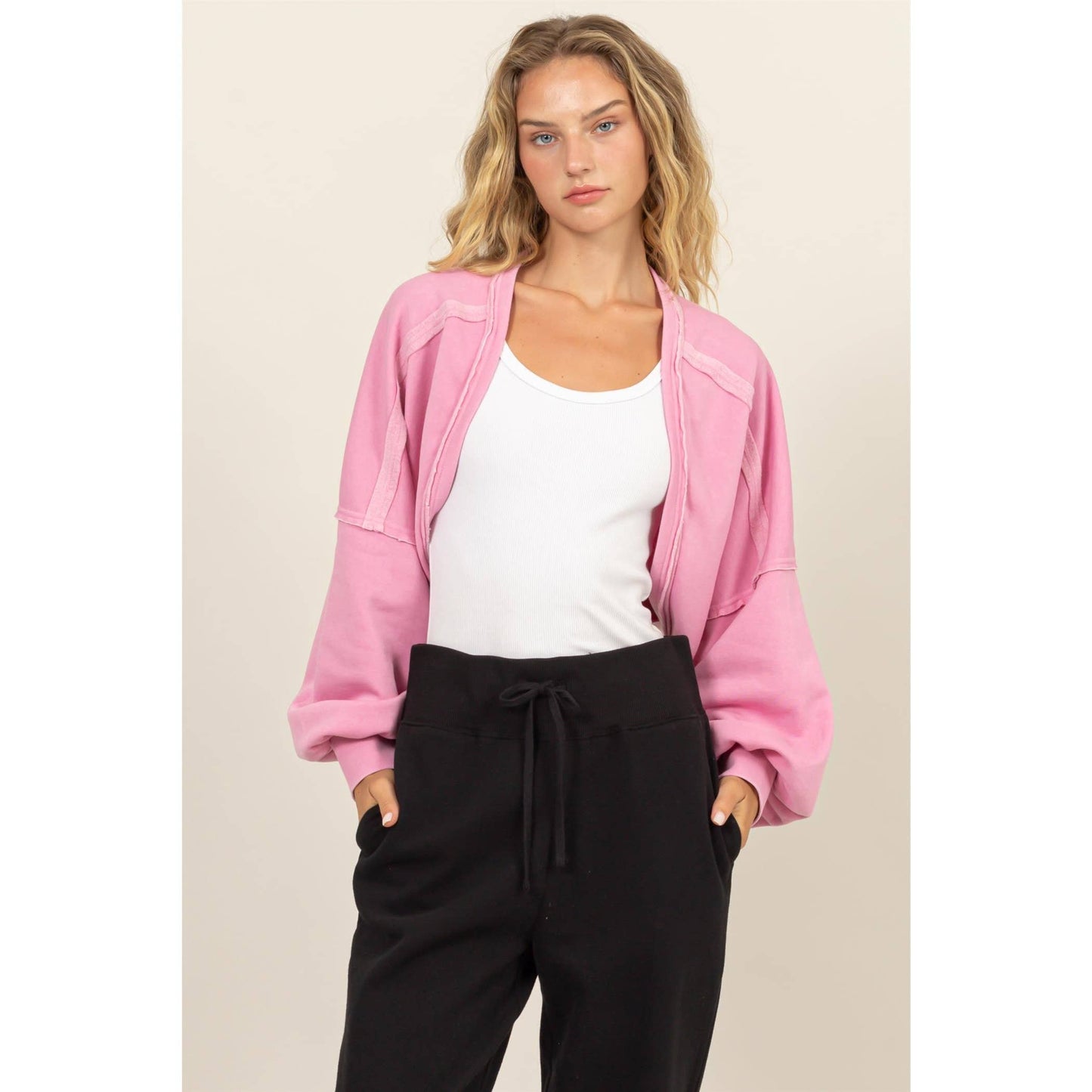 OVERSIZED CONTRAST CROPPED SHRUG