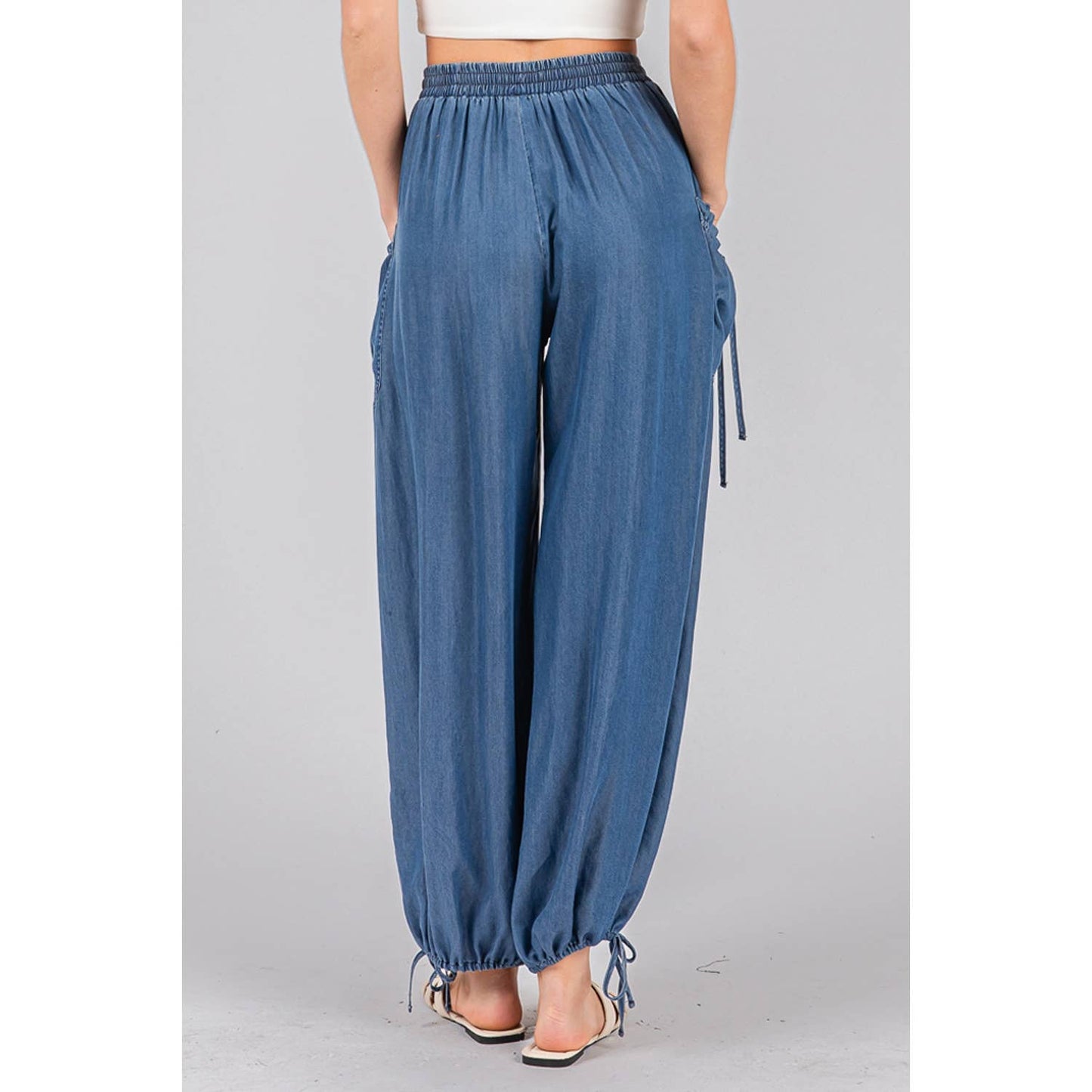 DRAWSTRING UTILITY CARGO-STYLE WIDE-LEG JOGGER (SP7680)