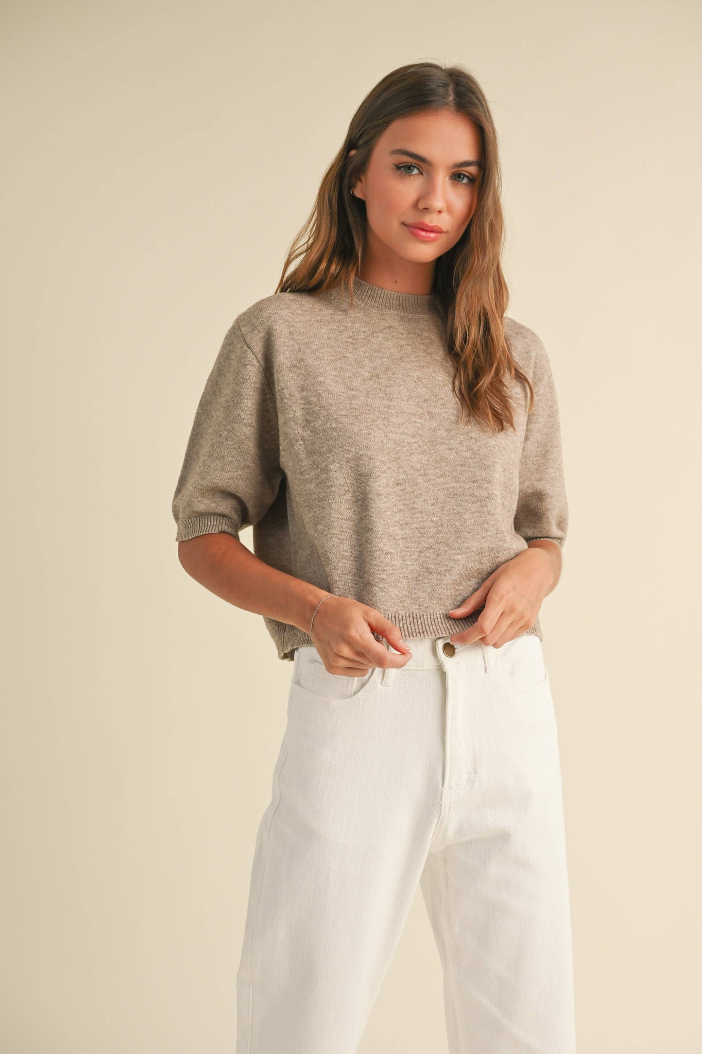 T3675   SHORT SLEEVE SWEATER TOP