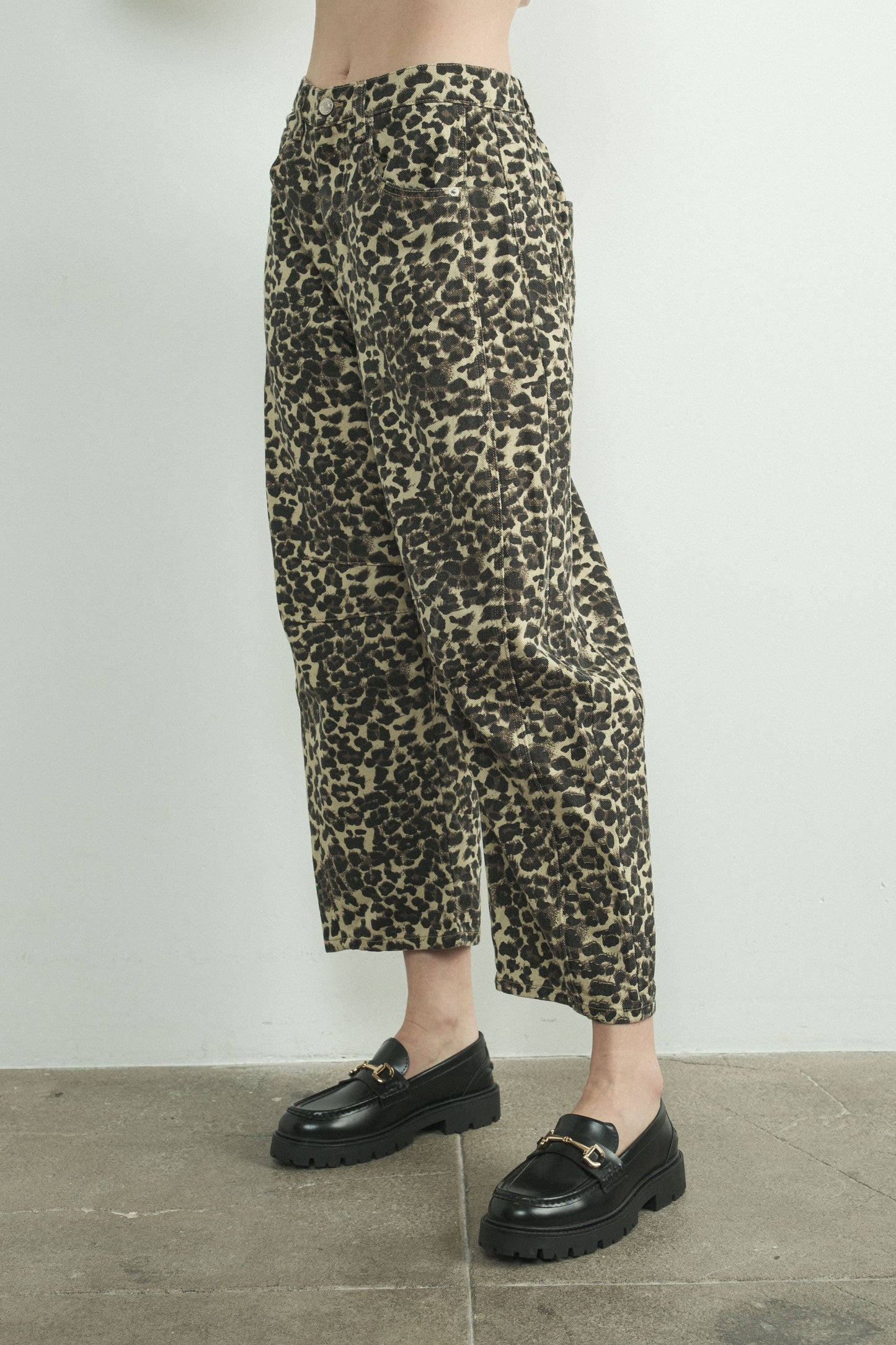 ANIMAL LOUCHY RELAX FIT DENIM ANIMAL PRINT PANTS